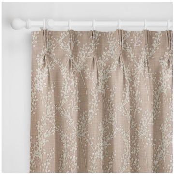 curtains-pinch-edra-rosae-view1.jpg